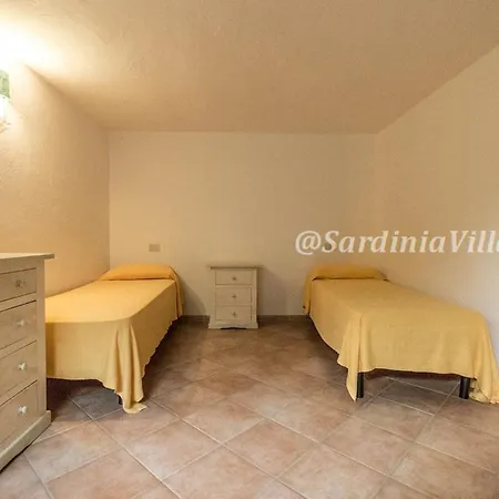 Willa Cala Granu - *